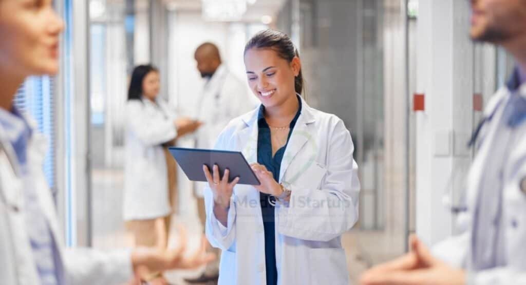 Medical doctors utilizing Artificial Intelligence tools in modern healthcare